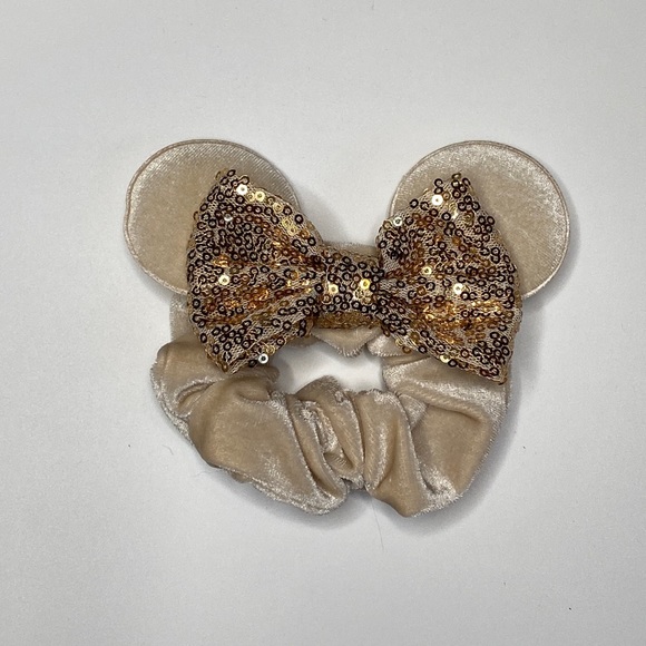 Gold Minnie Mouse Scrunchie - Picture 1 of 1
